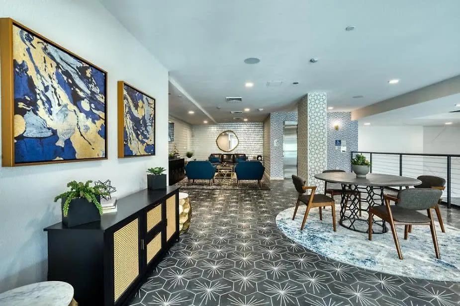 Cozysuites Phx Roro Gym, Pool, Pets, Parking! #7 Phoenix Lejlighed